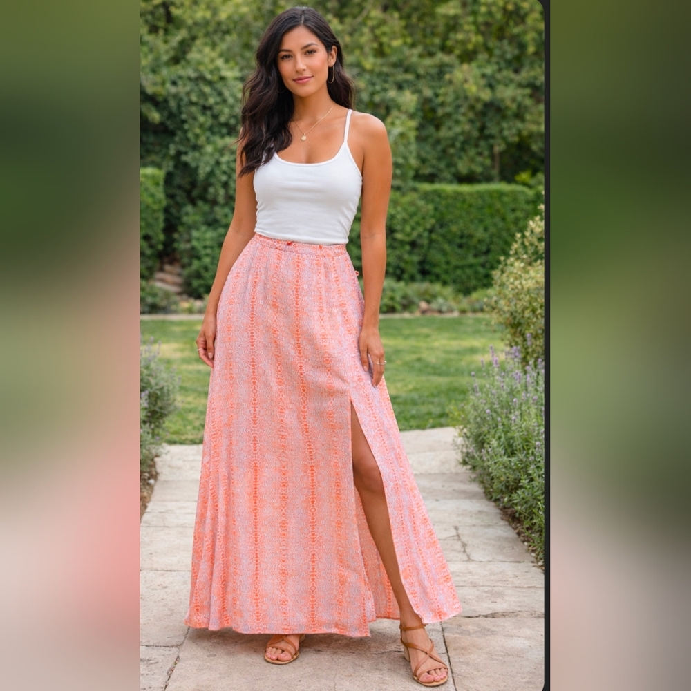Chic Coral Maxi Skirt with Side Slit